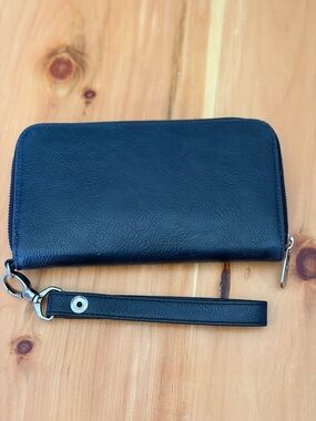 thirty-one All about the Benjamins Wallet and Wristlet